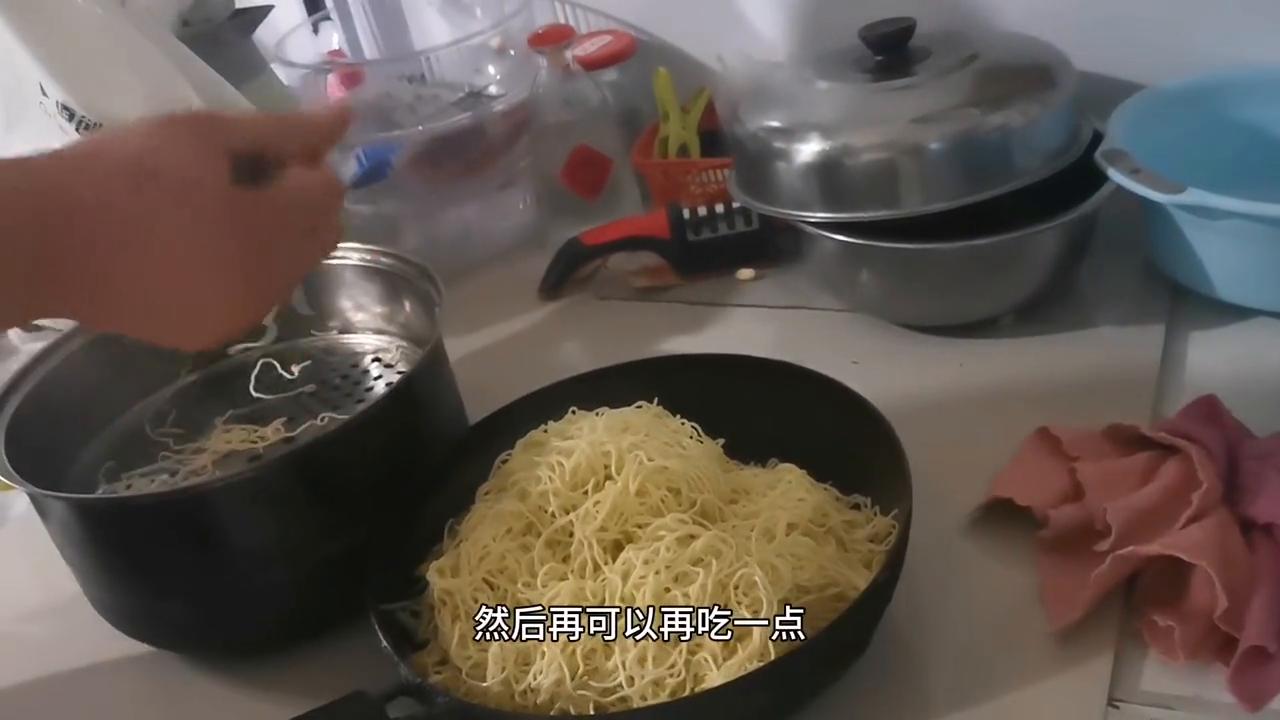 教你做蒸面条,家常蒸面条最简单的做法