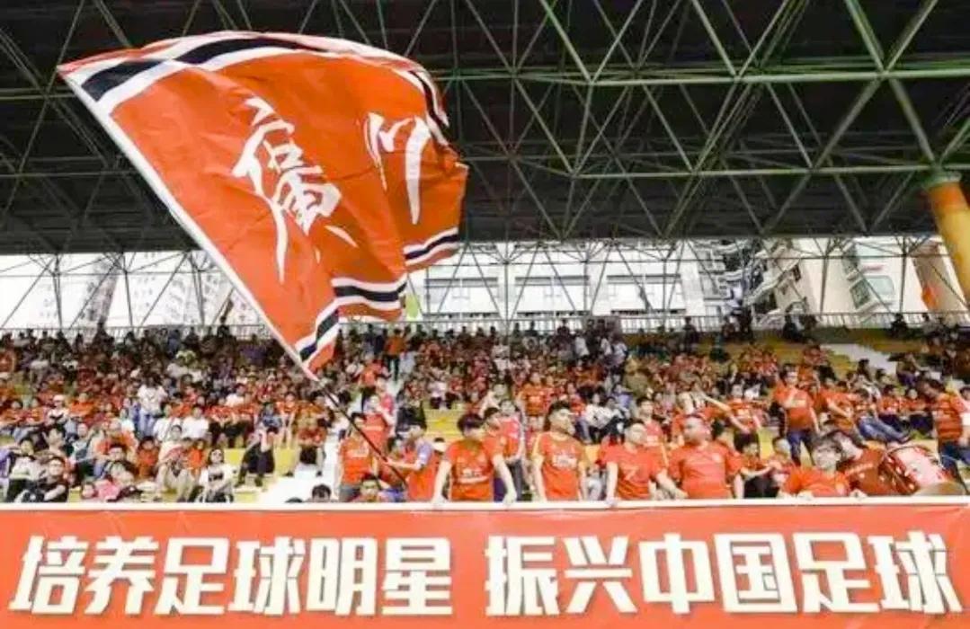 张路谈中国足球与日本足球,中国足球和日本差距在哪里