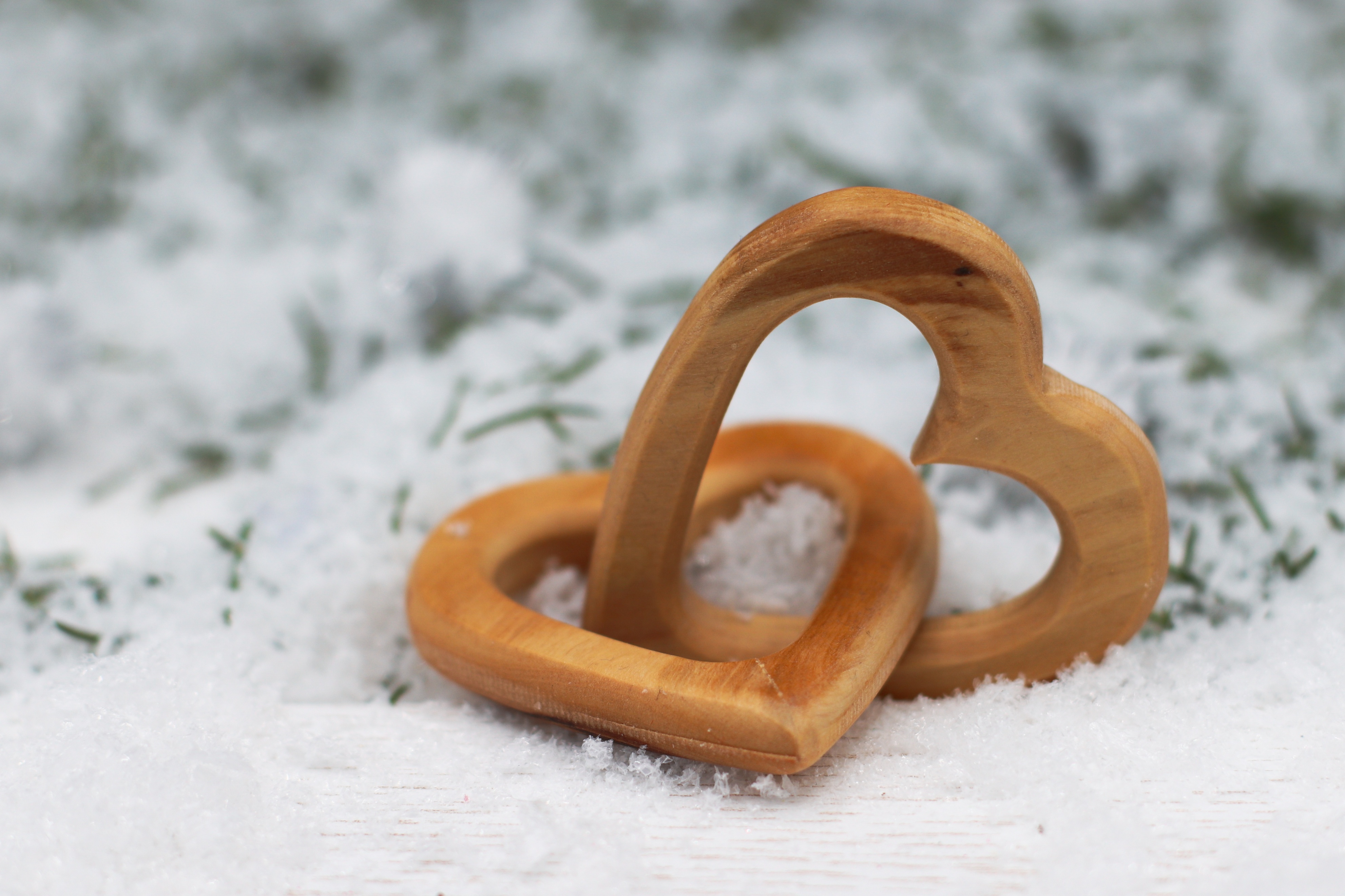 不想离婚又不想回婆家怎么办,不想离婚但又想离开老公