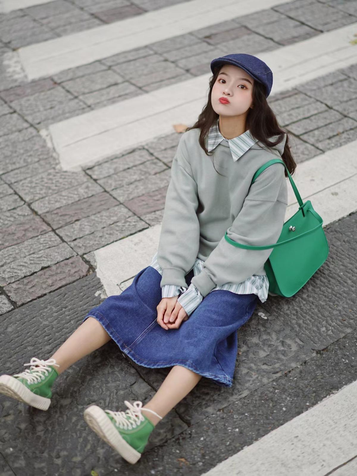 穿搭技巧秋冬卫衣的n种高级穿搭,围观今年流行的卫衣时髦穿搭