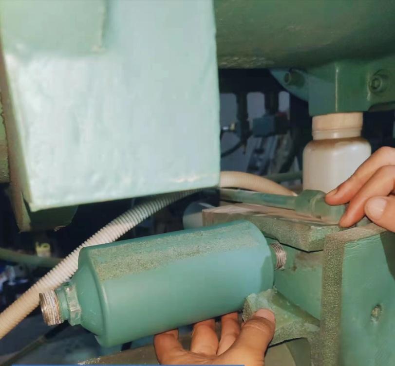 约克风机柜如何拆滤网,约克油过滤器更换