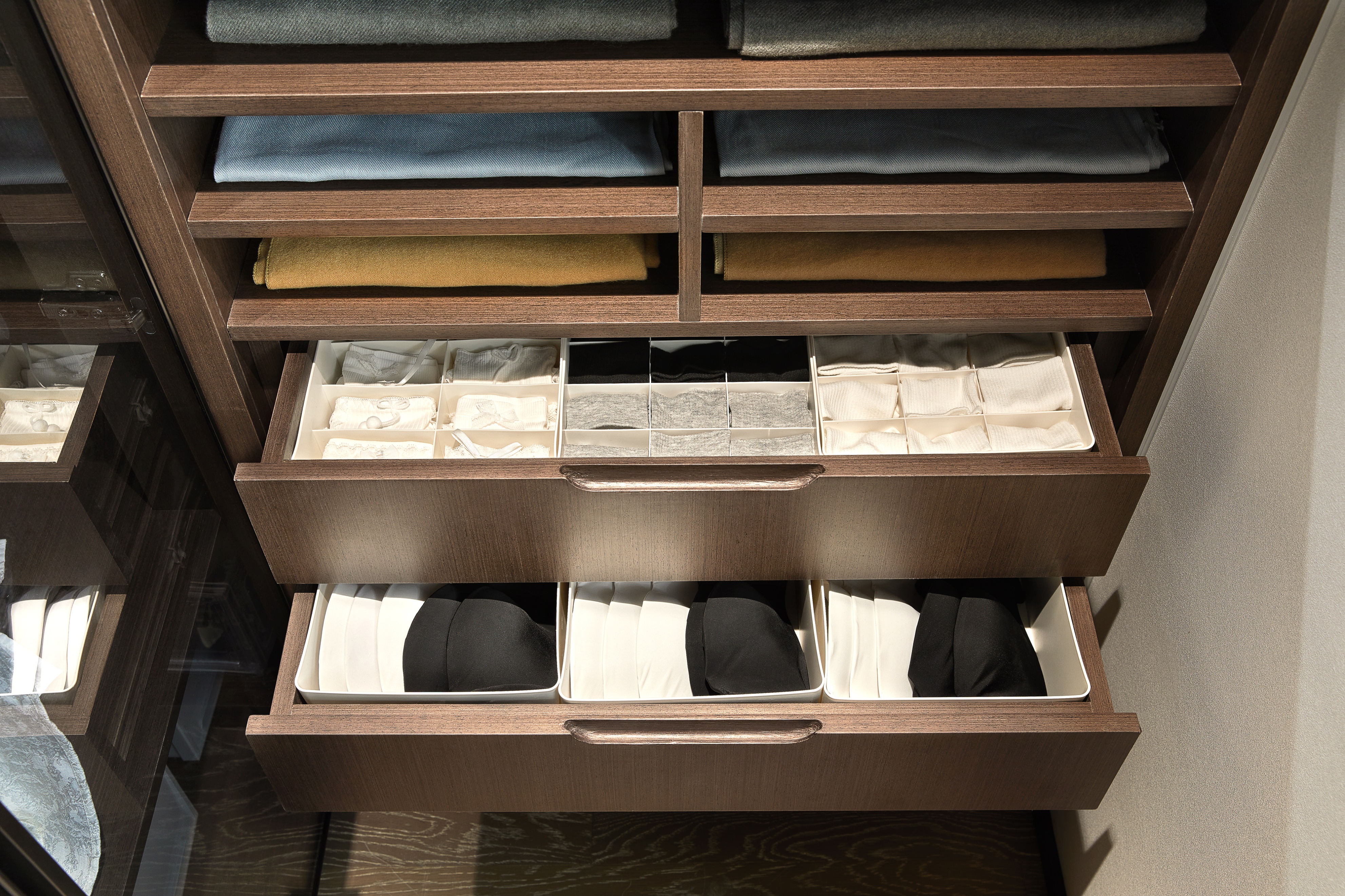 28平方轻奢现代风格装修,30万200平怎么装修好