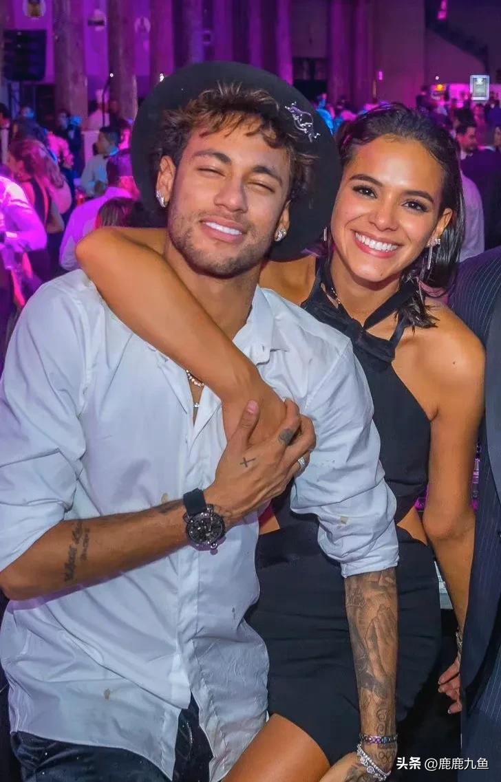 巴西内马尔前女友布鲁纳现在动态,巴西第一深情内马尔