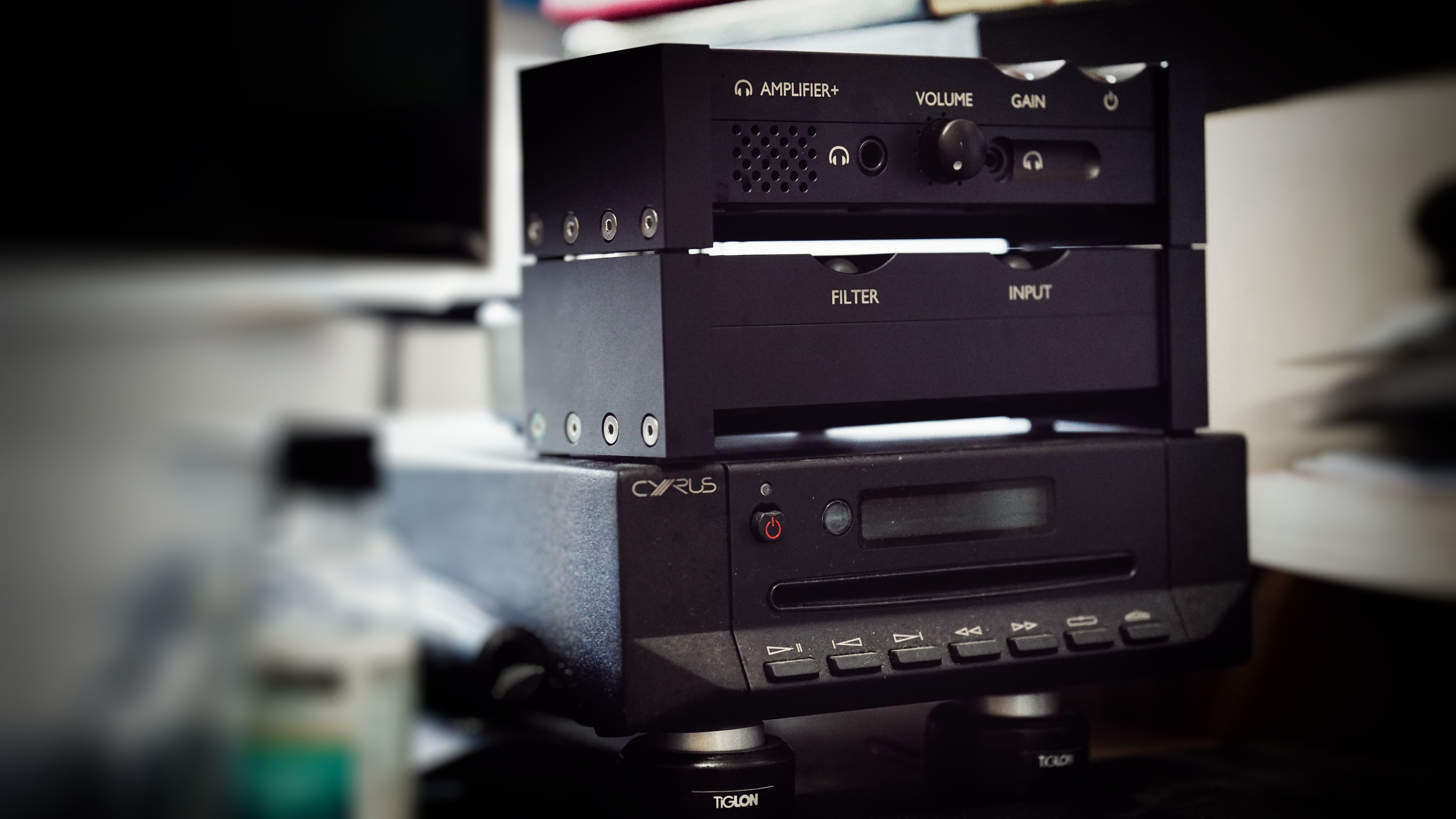 再谈「西装」音响魅力！英国ChordQutest解码+Anni耳放/功放评测