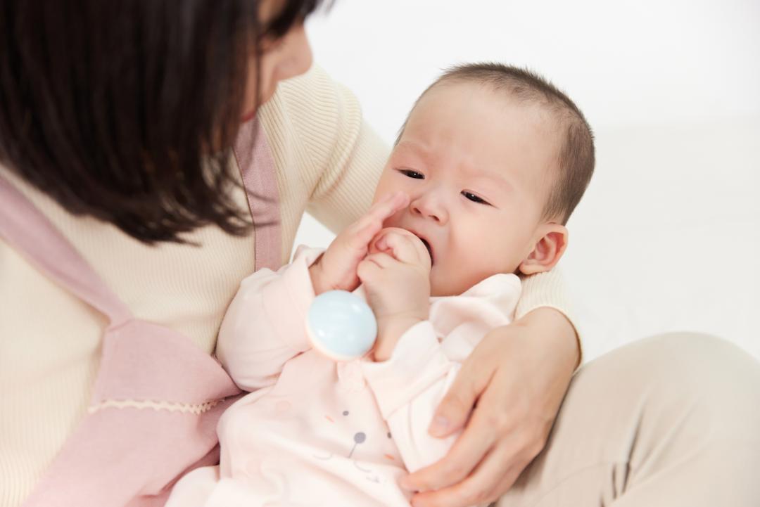 小孩天天11点睡觉影响发育吗,娃晚上还不睡觉