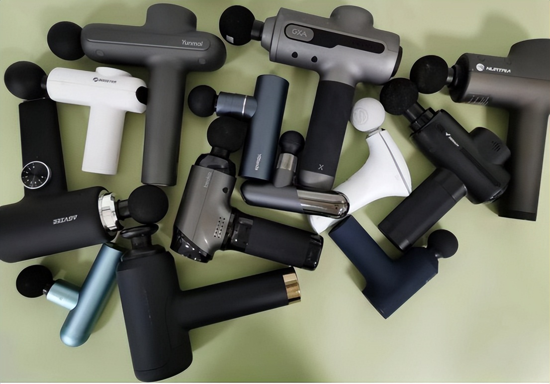 菠萝君m2筋膜枪对比小米筋膜枪,哪个牌子的筋膜枪好用