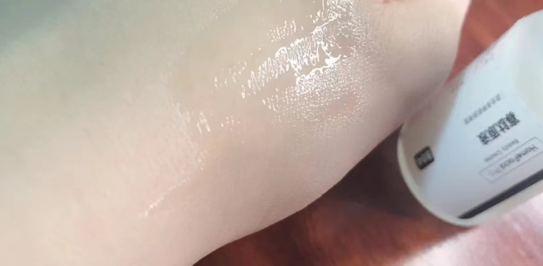 精华不是越贵越好，这5款“国货精华”便宜好用，效果不比大牌差