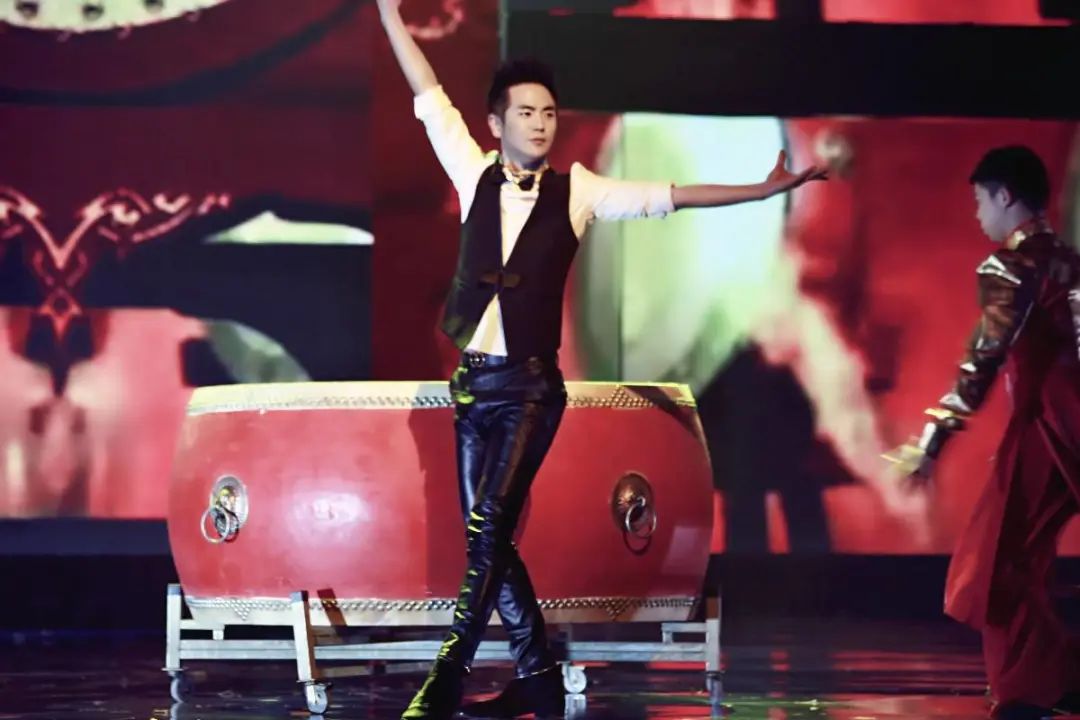 盘点6个红不起来的男明星,红得一塌糊涂的4位明星