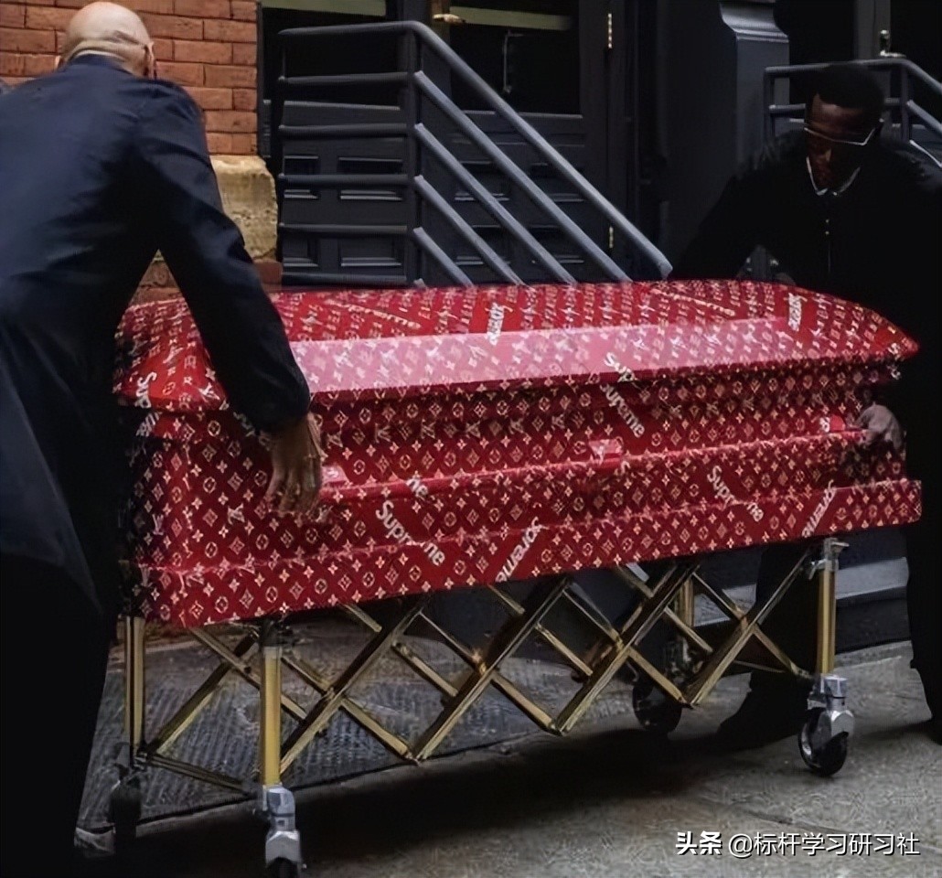 唐山打人事件打成什么样了,唐山打人事件男子被网暴后续