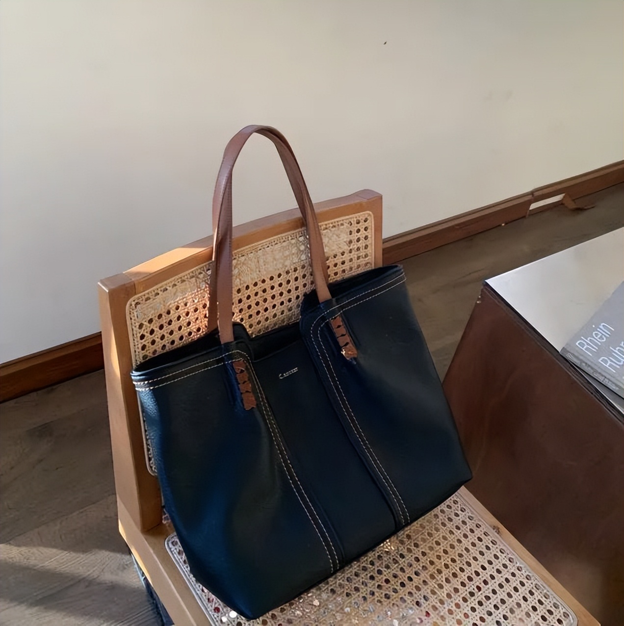 520送女友包推荐2000左右,520送朋友们礼物便宜