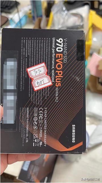 矿难崩盘降至700元！三星970EVOPLUS2TB容量NVME固态硬盘50人长测