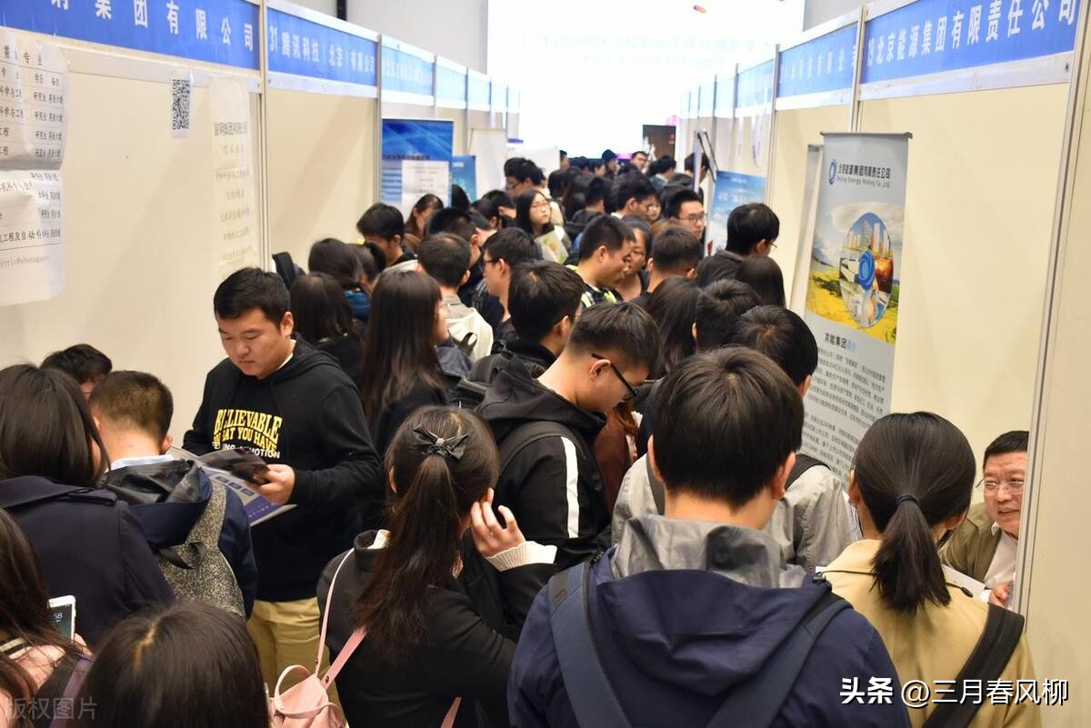 卖烧烤一个月赚10万,上海卖烧烤一年赚500万