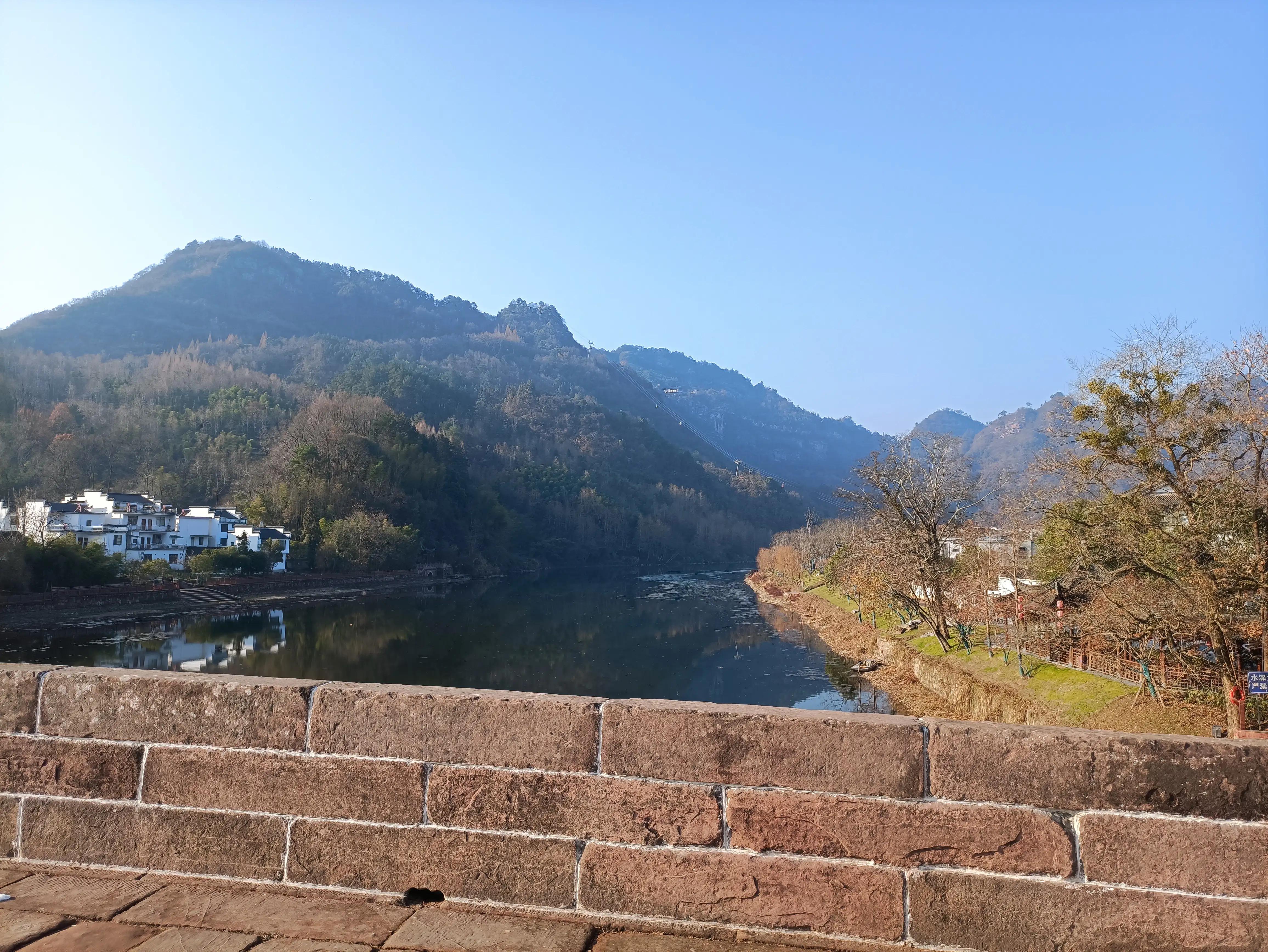 齐云山步行上山路线,齐云山徒步最佳路线图要门票