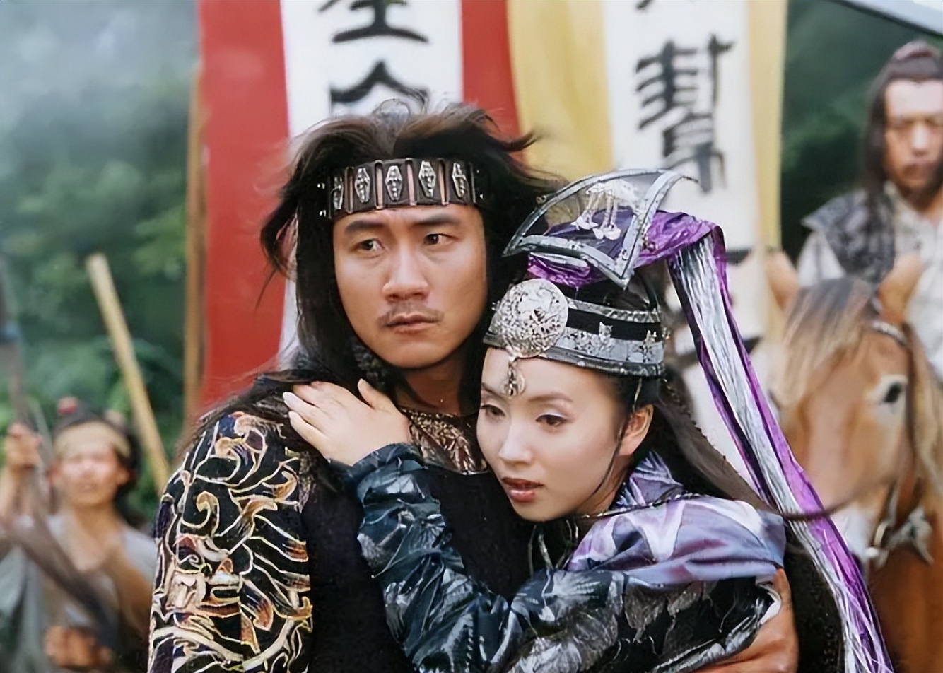 鑳″啗鐗堝皠闆曡嫳闆勪紶涓殑绁為洉渚犱荆,鑳″啗婕旂殑灏勯洉鑻遍泟浼犵涓夊崄涓冮泦