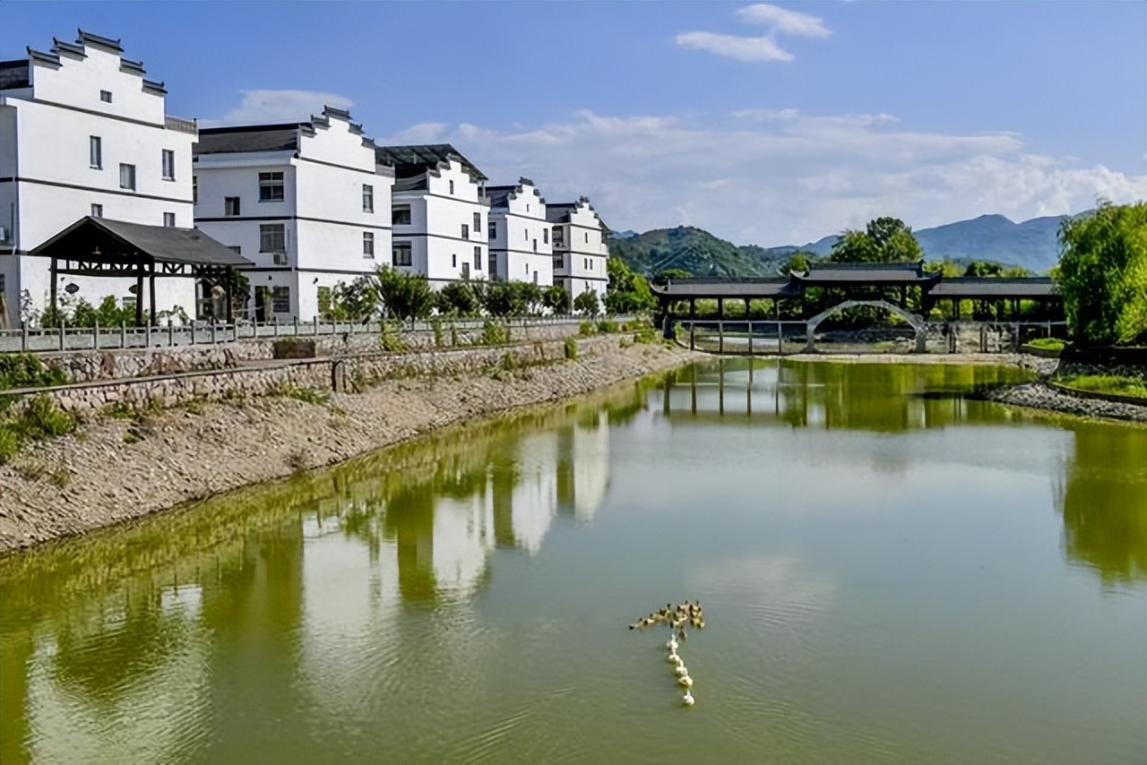 落榜的高中生李忠达