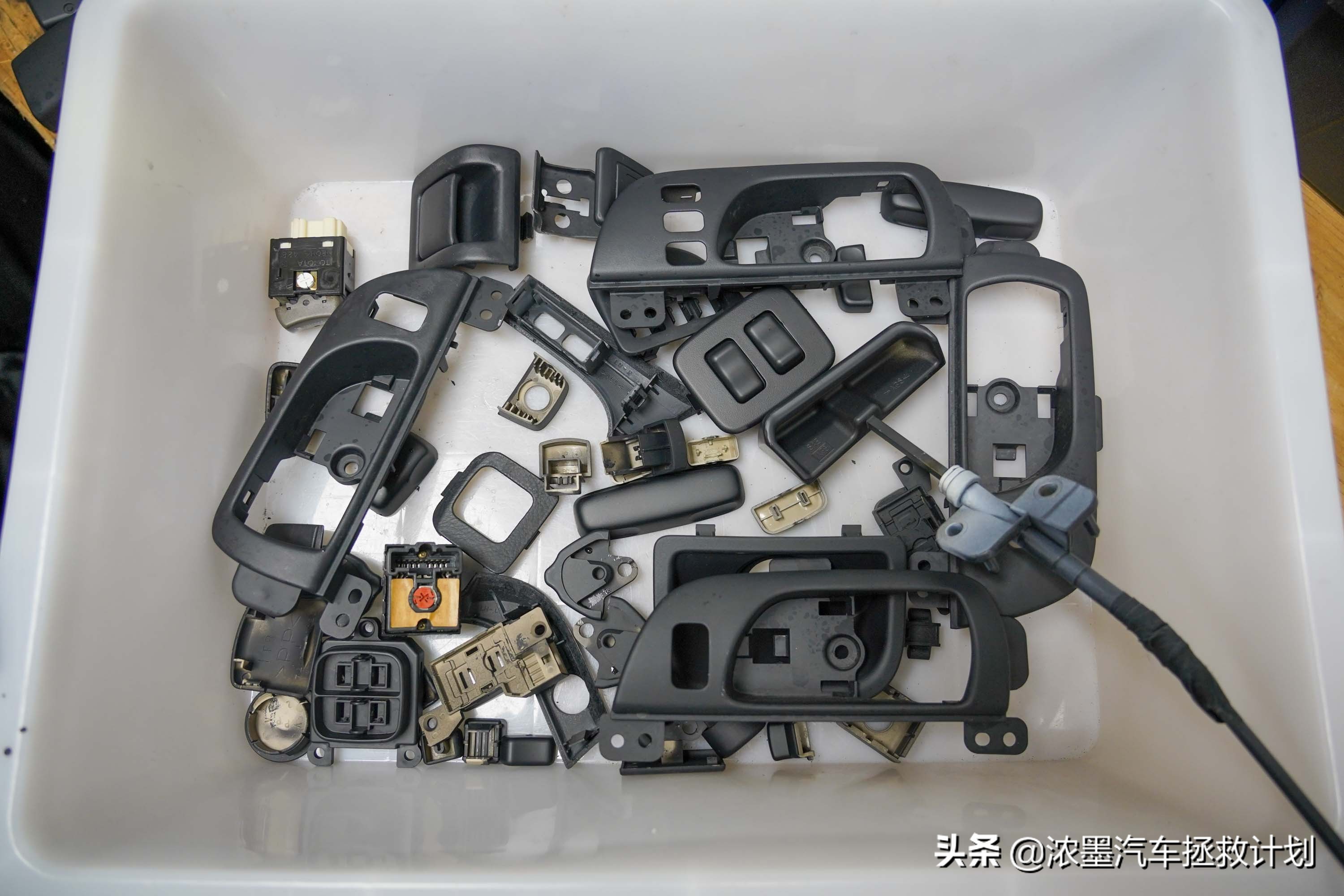 05款雷克萨斯ls430翻新修复,雷克萨斯ls430深度翻新解析