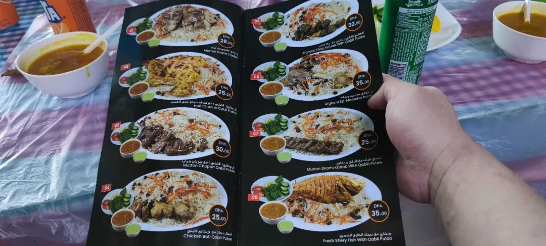 迪拜的富人区捡垃圾,迪拜可以捡垃圾吗