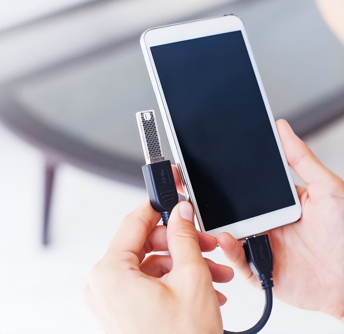 华为手机怎样把照片导入u盘,怎样将手机的照片转存到u盘