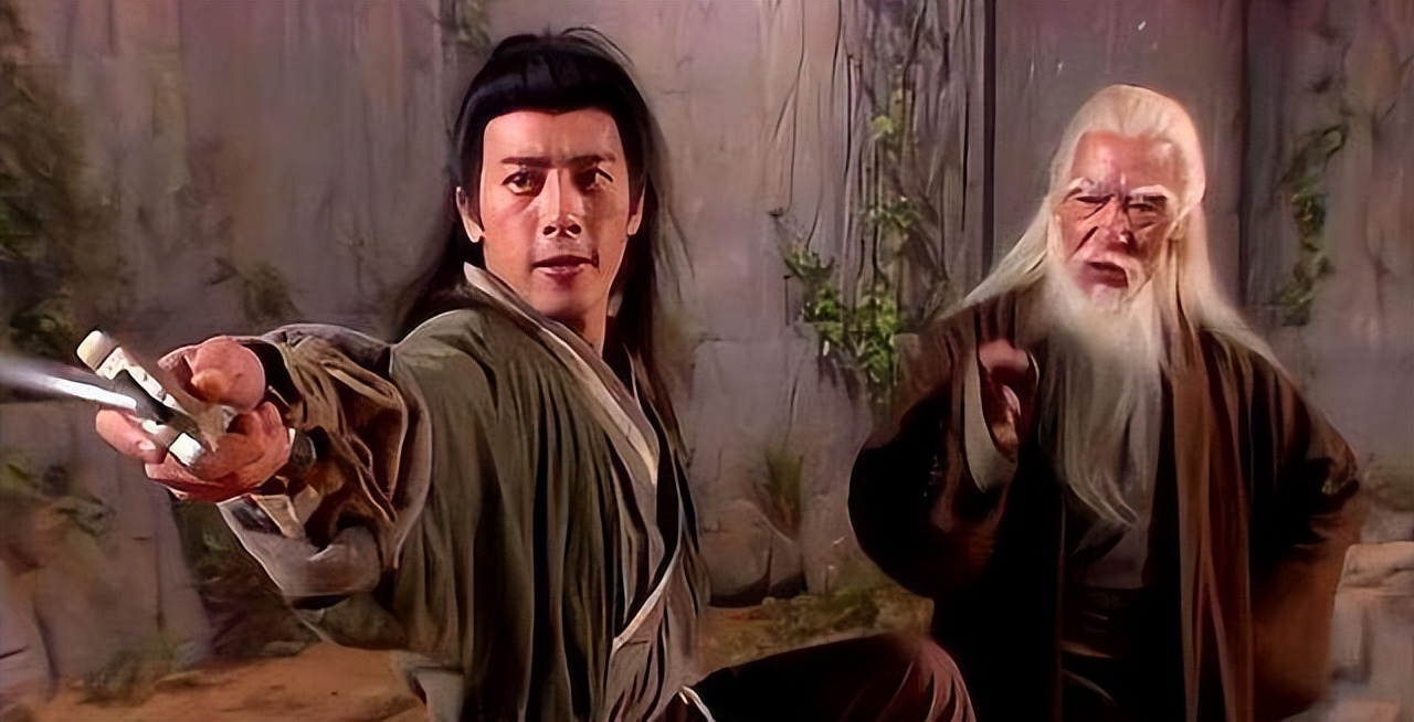 岳不群和嵩山派掌门对打,岳不群大战嵩山派