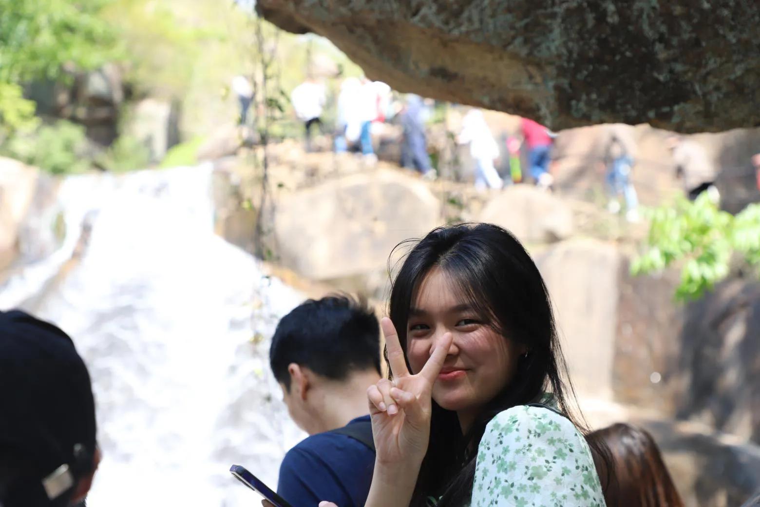 新学年第二学期No.243高三学生入校园心得体会布置完