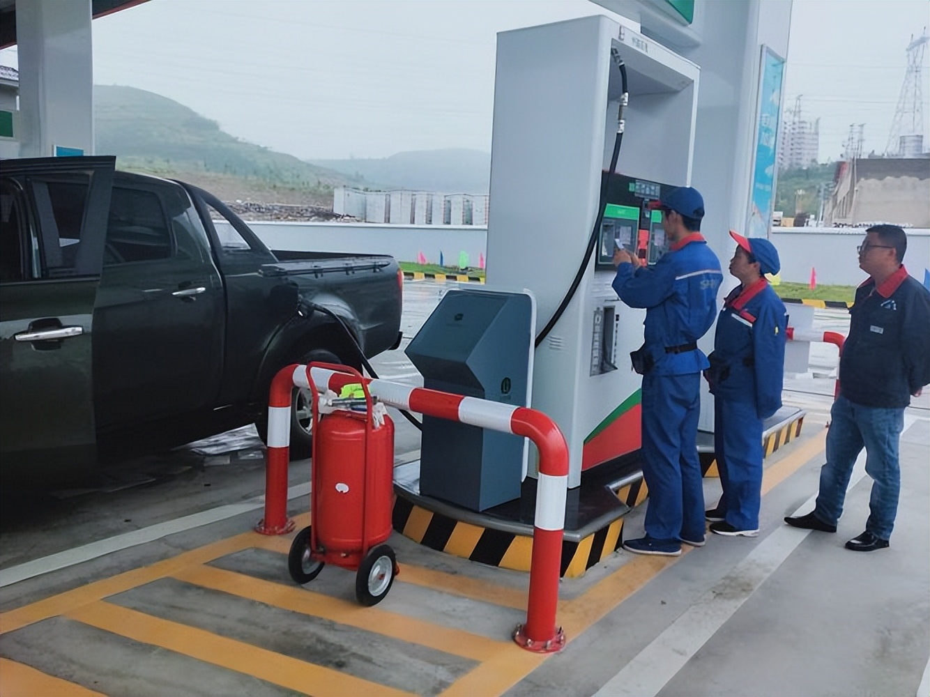 交通运输发展方向大型化专业化,加油站转型