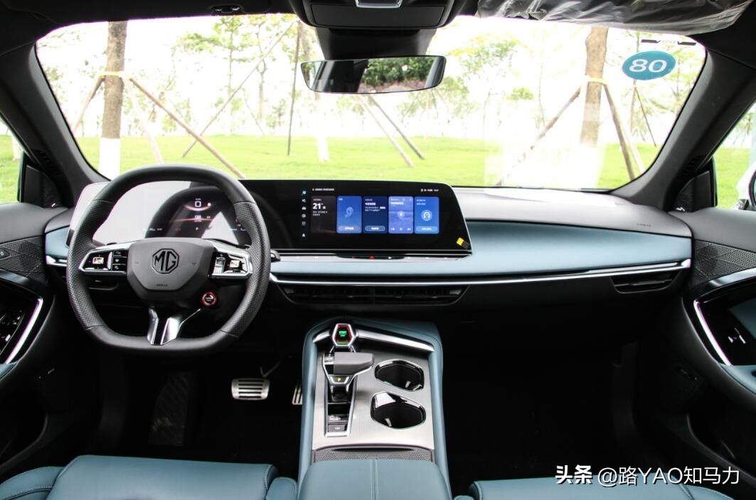 被颜值掩盖的真相?试驾MG71.5TDCT至美优雅版