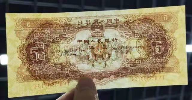 第二套人民币黄伍元中的“海鸥版”很贵，你了解吗？