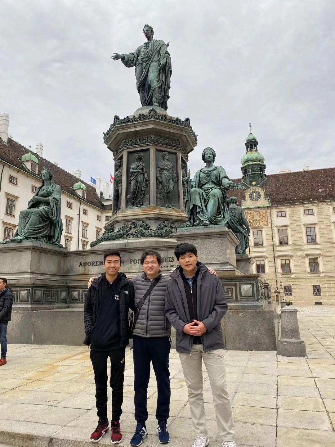 华裔中大奖最新,华人世界级大奖