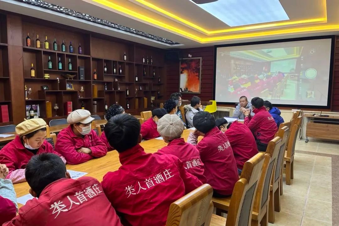 类人首酒庄创始人,类人首酒庄官网