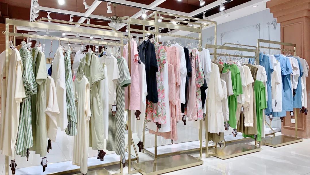 摩多伽格羊绒连衣裙,摩多伽格女装时尚