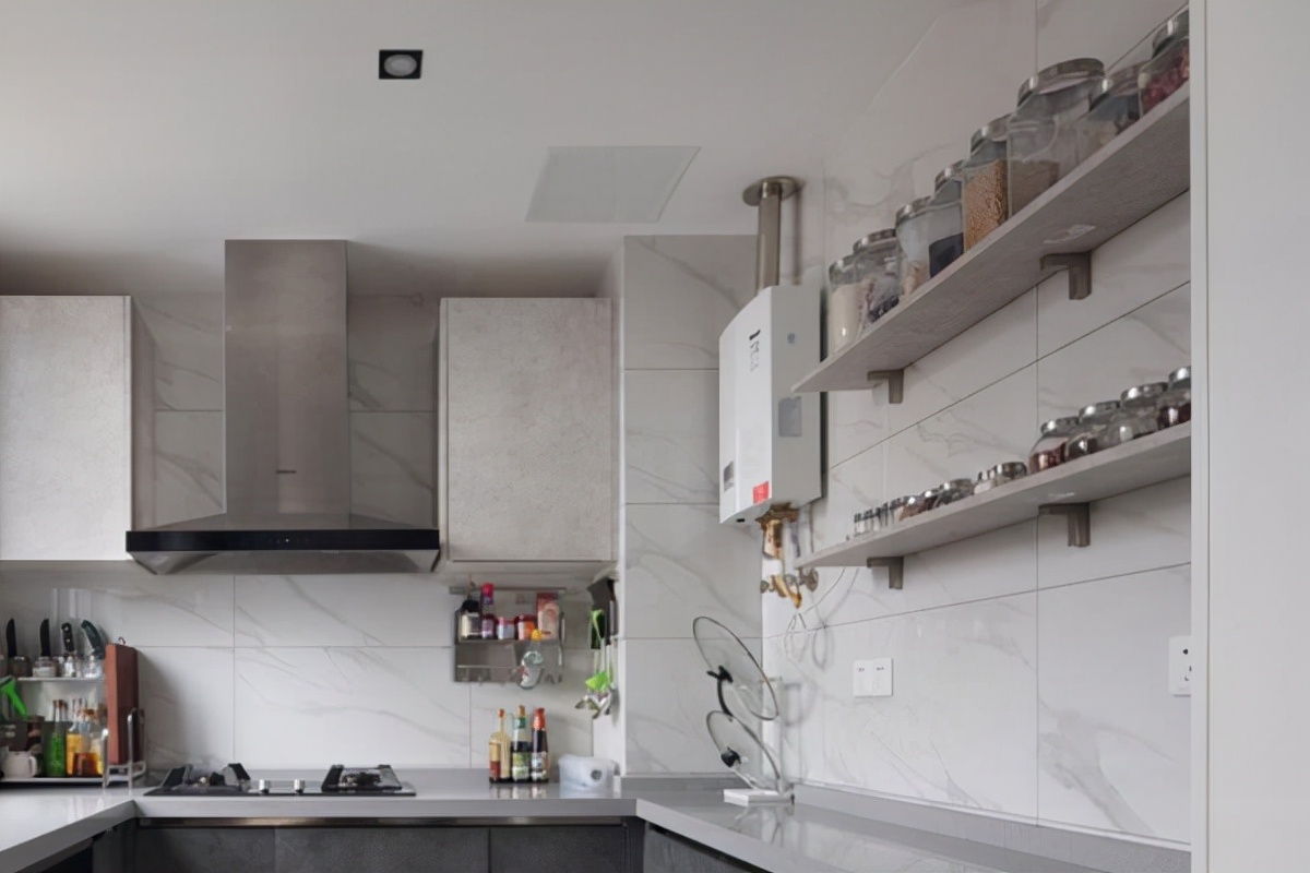 海尔热水器进水口滴水怎么办,恒温燃气热水器进水口滴水