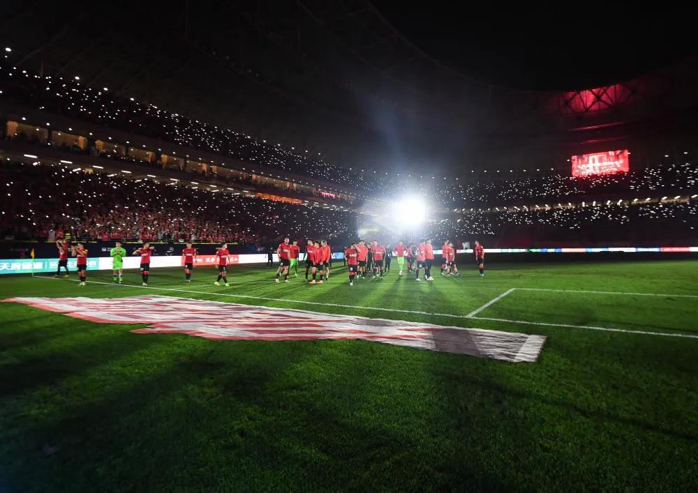 中超成都蓉城2-1上海申花,中超足球分析广州恒大vs上海申花