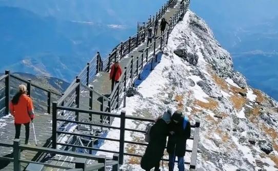 昆明旅行最值得打卡的十大景点,昆明周边湿地公园网红打卡地