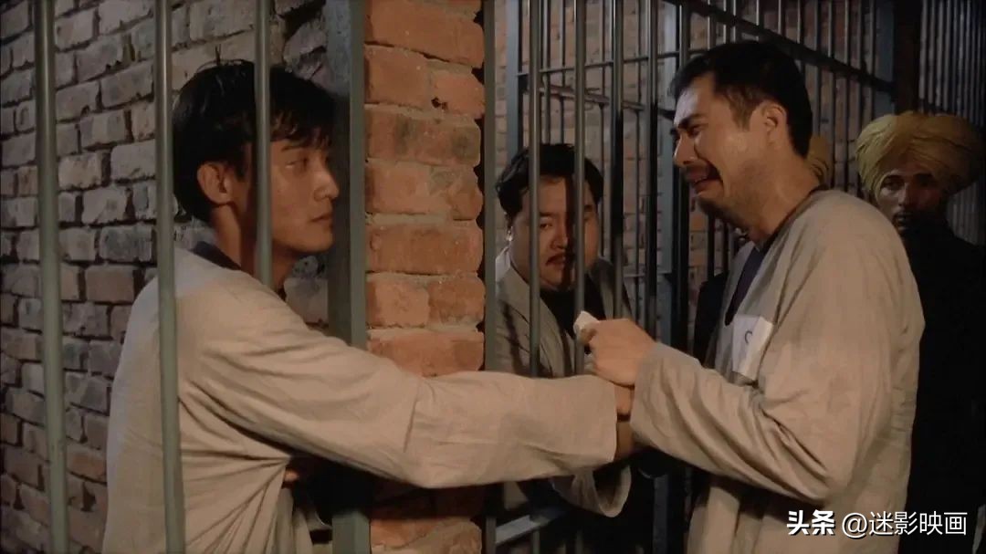 34年前的邪典片,香港奇案巅峰,徐锦江颠覆出演,因尺度被删减