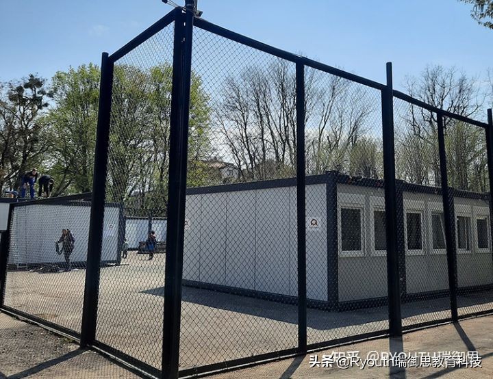 乌克兰战争区的民众生活怎么样,乌克兰战争平民住哪里