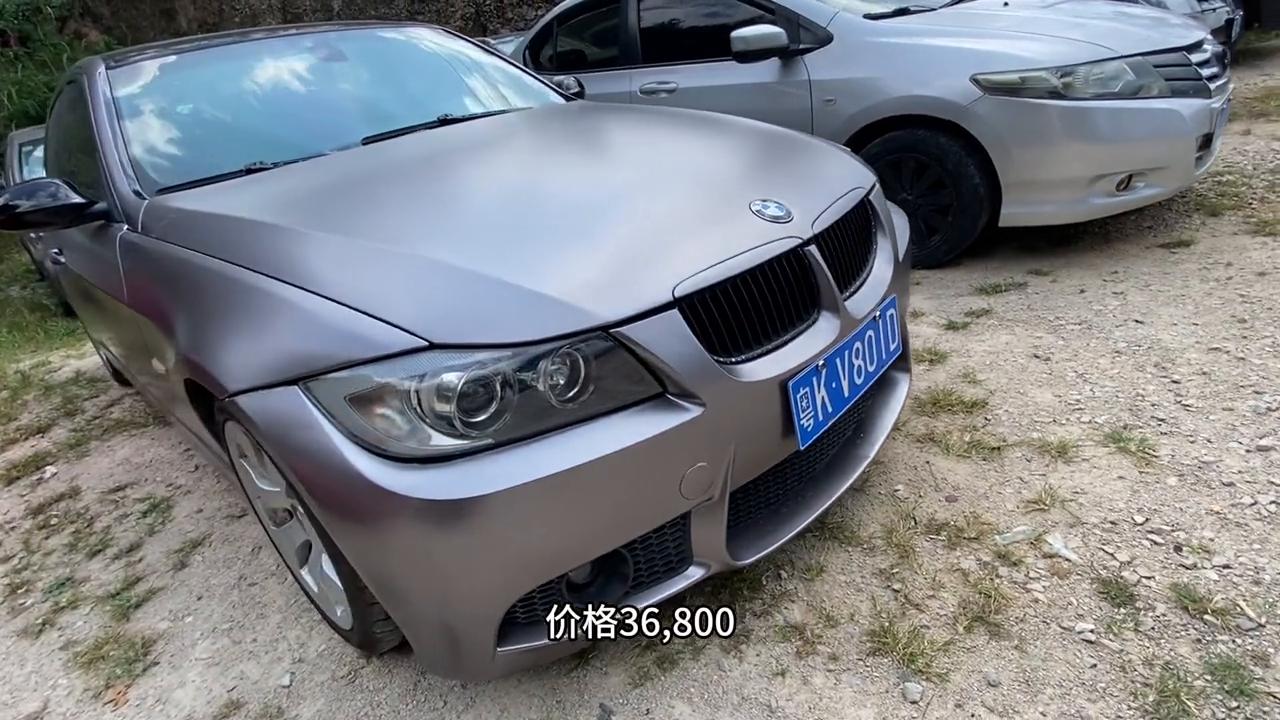 【小伍说二手车】09年的骊威,一口价8900元