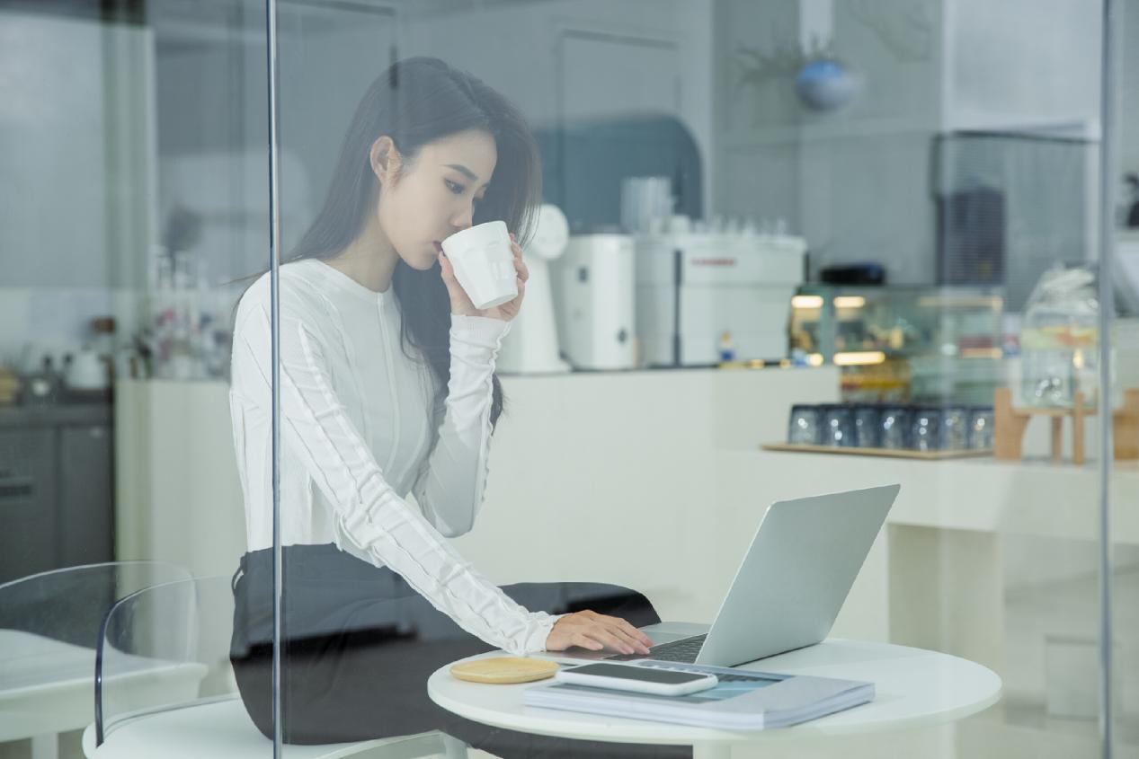 使用频率高的消耗品,手机如何正确维护和保养