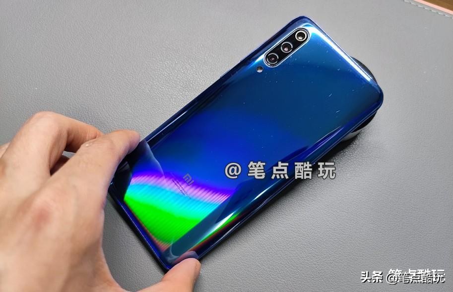 小米9后壳摔破了怎么办,小米9新一代钉子户