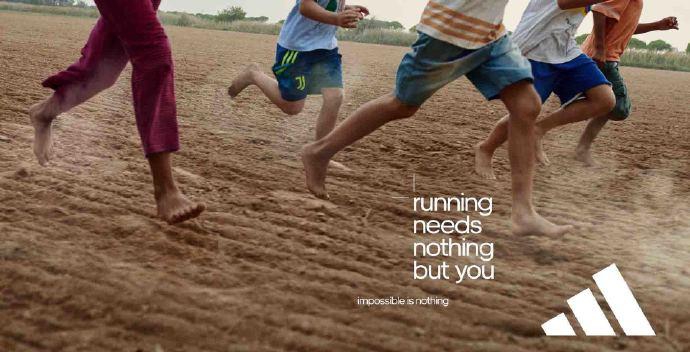 阿迪达斯与俄罗斯品牌合作款,阿迪达斯和耐克的创新对比图