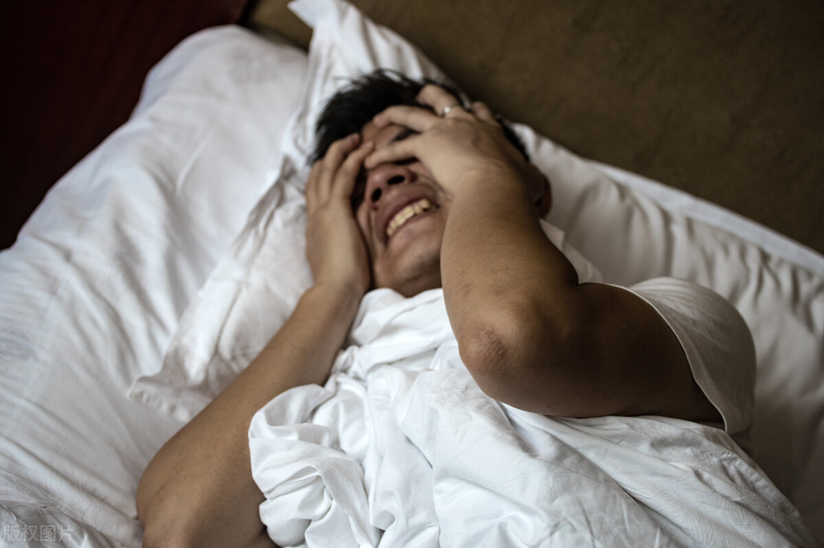 医生提醒男性：“同房”后出现这5个表现，或暗示健康有问题