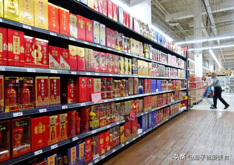 同样是茅台酒，为啥53度一瓶难求，43度少有人喝？行家：区别很大