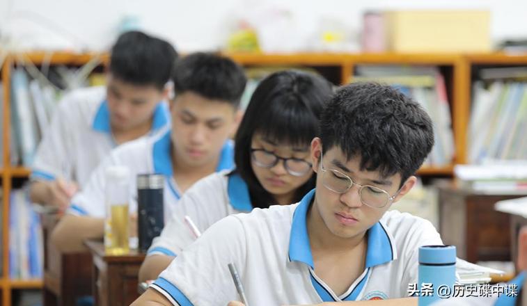 14岁学霸患癌症,2019年安徽学霸患癌