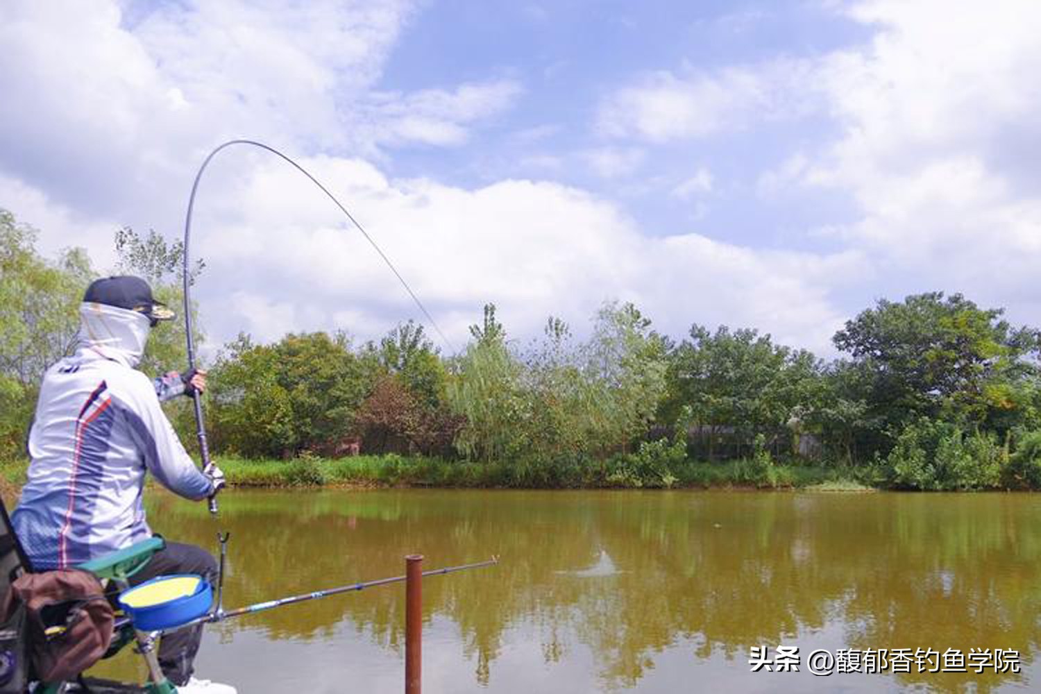 为什么钓鱼那么多爆竿,钓鱼出现爆竿是什么意思