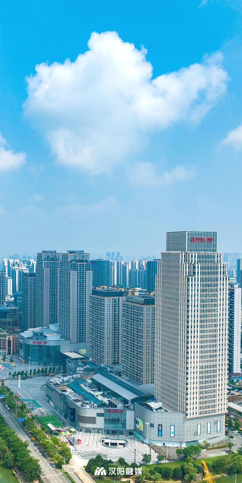 榫欓槼鐪嬮緳钁电殑鐪肩,榫欓槼婀栫湅鏃ュ嚭