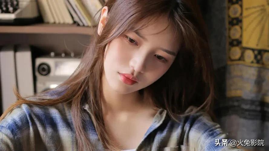 和女朋友微信聊天字数,男生和女生聊天的字数区别