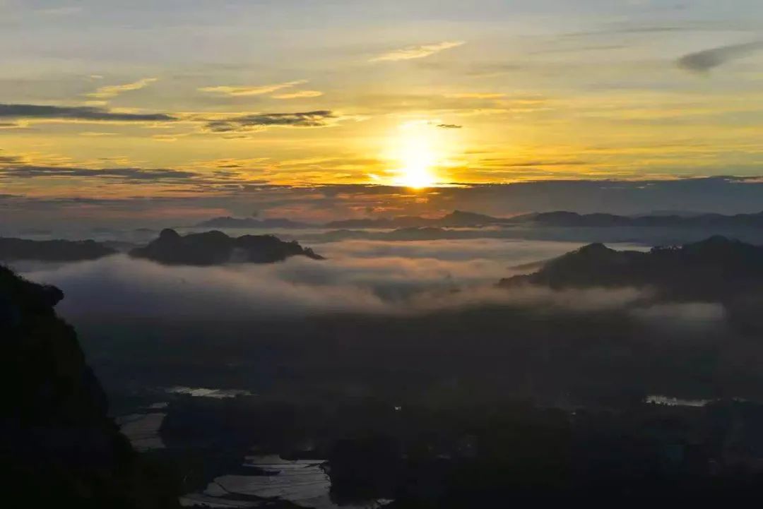 广西去哪里看日出最美,广西自驾哪里海边看日出最美