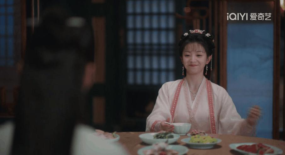 “废物”女主拿下热度冠军？权谋无脑，爆笑下饭，越看越上头