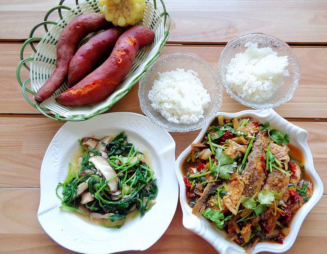 日常晚餐菜谱既好看又好吃,十种简单的晚餐简单又好吃