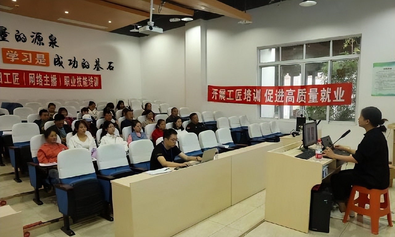 农民主播新农人,2022年新农人主播