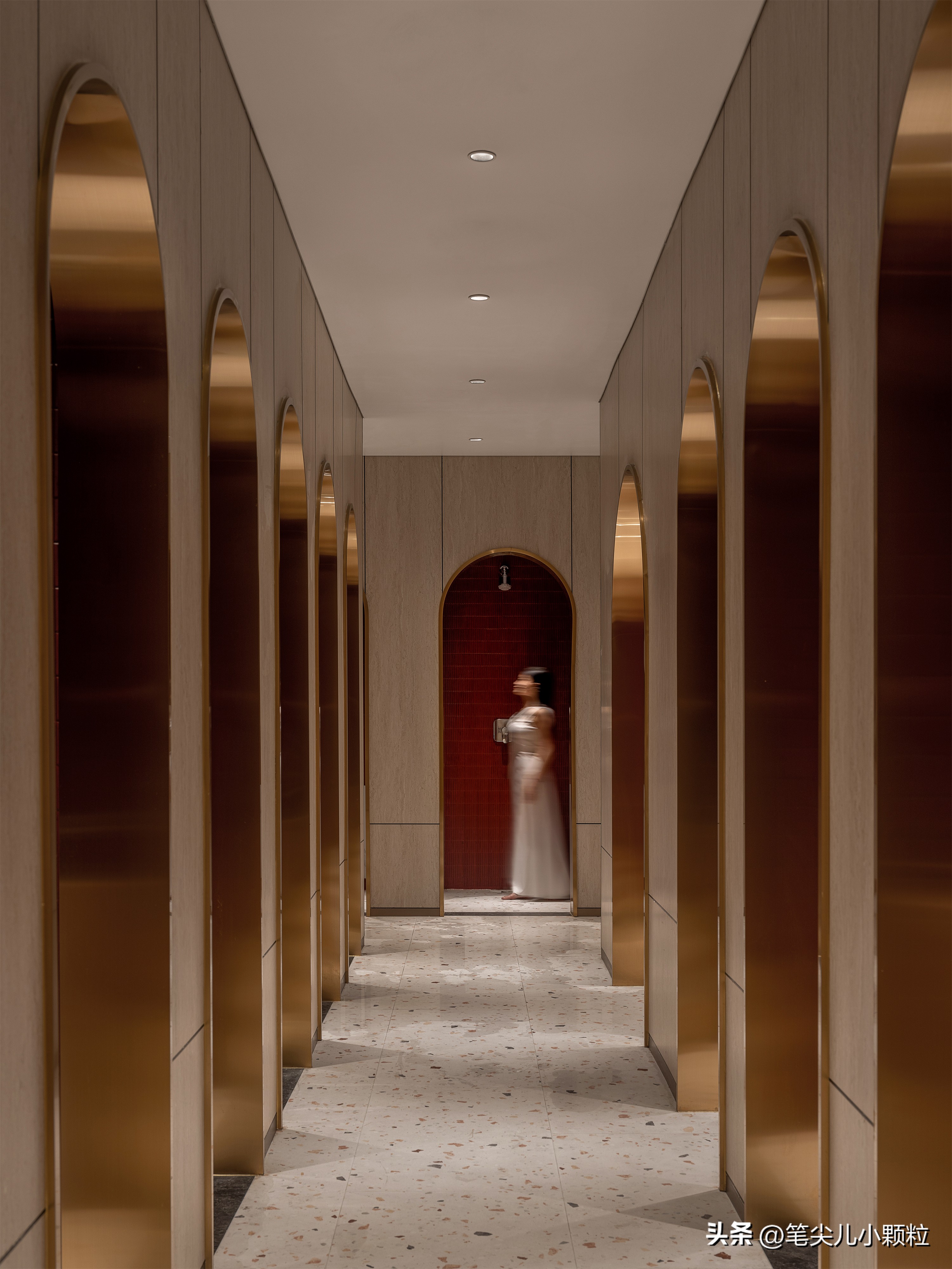 涓逛笢姘寸ぜ娓╂硥閰掑簵姘村惂,灞变笜鑱氭渤娓╂硥閰掑簵娲楁荡璁捐